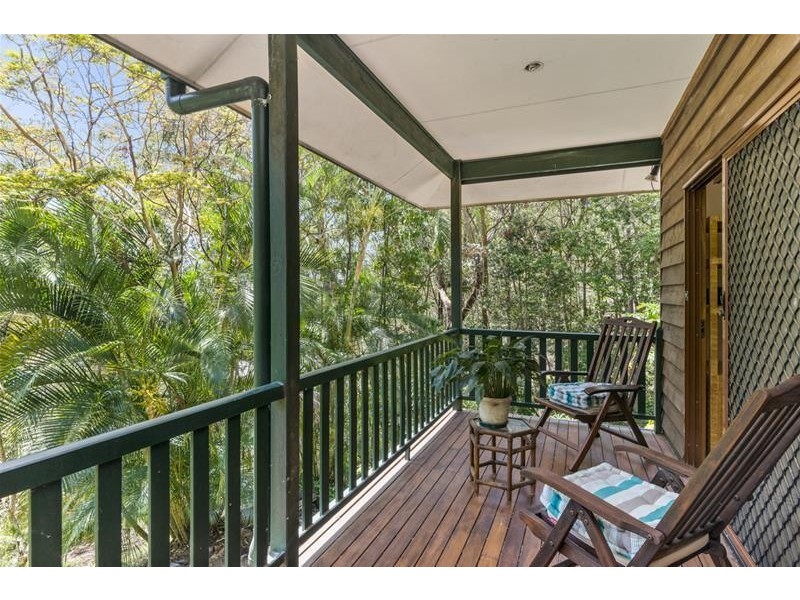 9 Gough Place, Currumbin Waters QLD 4223