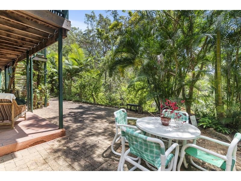 9 Gough Place, Currumbin Waters QLD 4223