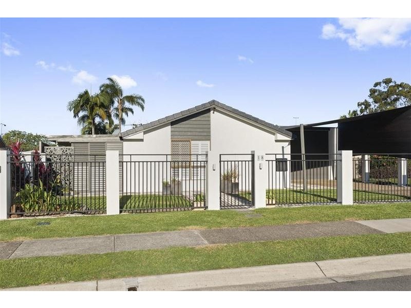 18 Ware Drive, Currumbin Waters QLD 4223