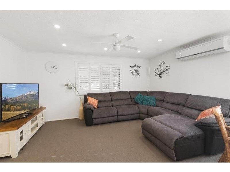 18 Ware Drive, Currumbin Waters QLD 4223