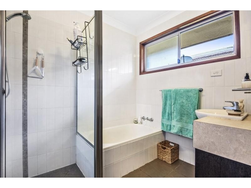 2/28 Sarawak Avenue, Palm Beach QLD 4221