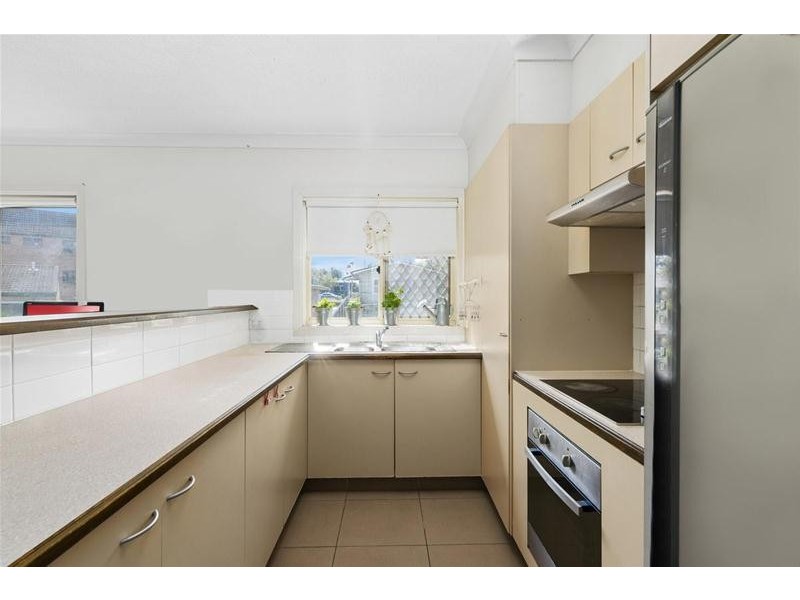 6/7 Twenty Seventh Avenue, Palm Beach QLD 4221