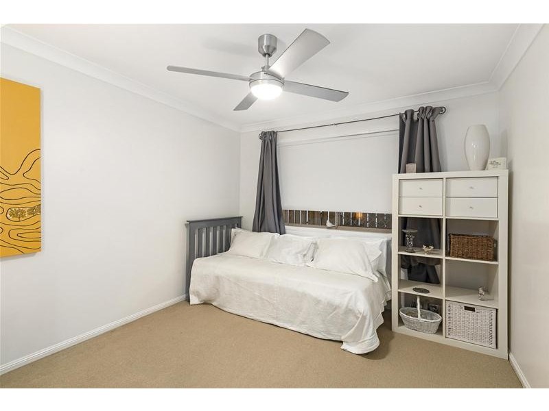 2/9 Tarni Avenue, Palm Beach QLD 4221