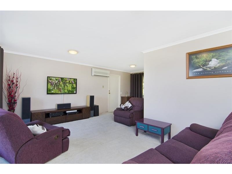 4 Bryony Place, Elanora QLD 4221