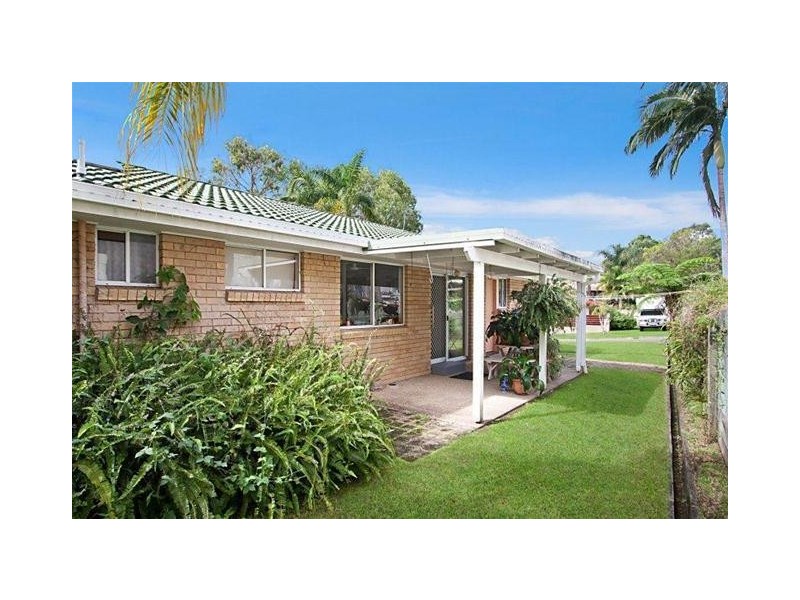 4 Billabong Court, Currumbin Waters QLD 4223