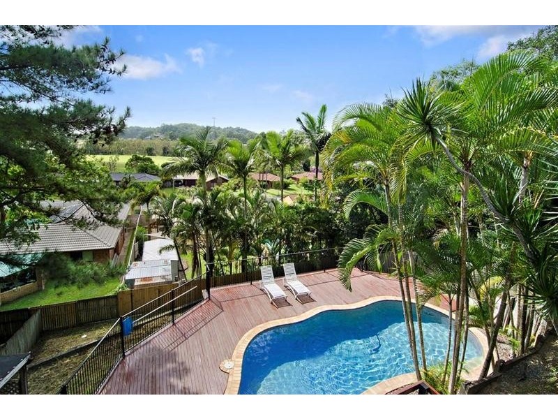 22 Hoffschildt Drive, Currumbin Waters QLD 4223