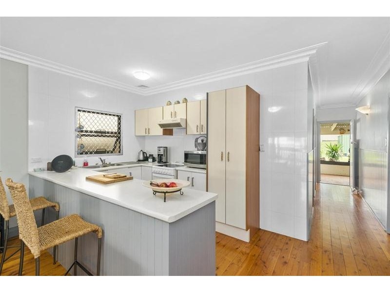 210 Cypress Terrace, Palm Beach QLD 4221