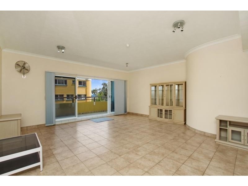 31/14 Jefferson Lane, Palm Beach QLD 4221