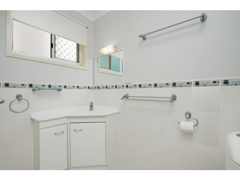 31/14 Jefferson Lane, Palm Beach QLD 4221