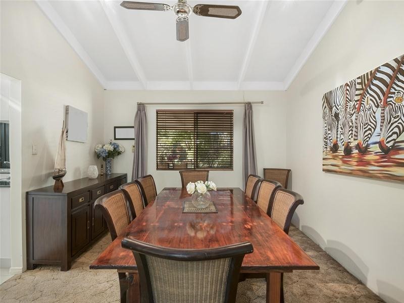 31 Whitsunday Drive, Currumbin Waters QLD 4223