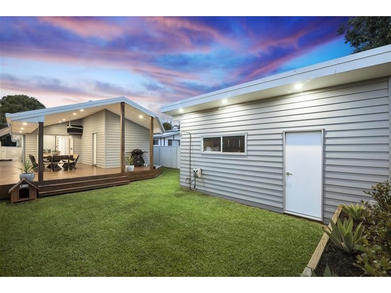 25 Station Street, Currumbin Waters QLD 4223