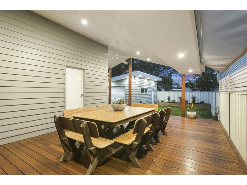 25 Station Street, Currumbin Waters QLD 4223