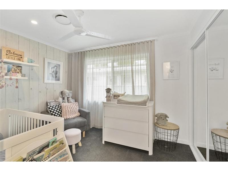 25 Station Street, Currumbin Waters QLD 4223