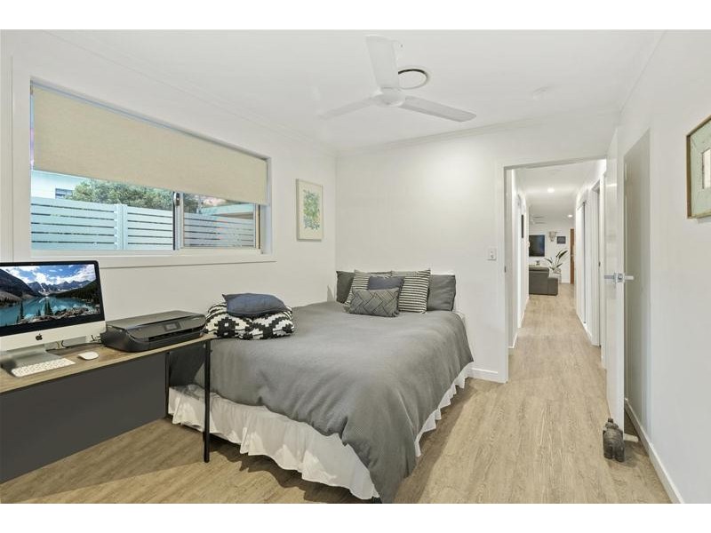 25 Station Street, Currumbin Waters QLD 4223