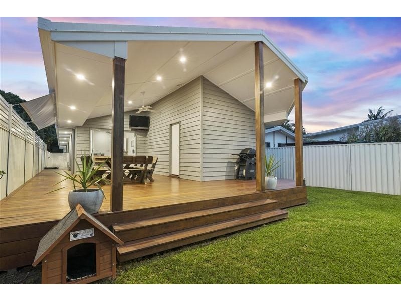 25 Station Street, Currumbin Waters QLD 4223