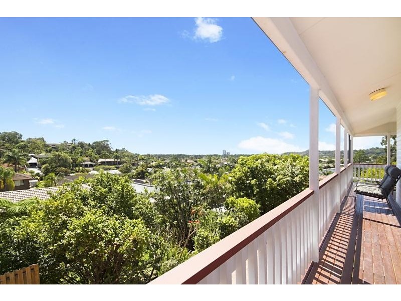 3 Ponderosa Court, Elanora QLD 4221