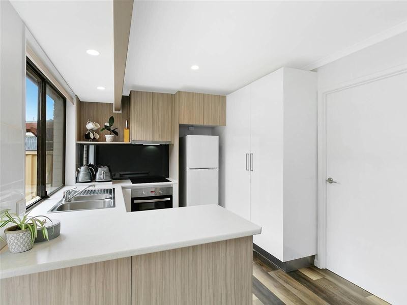 6/48 Cyclades Crescent, Currumbin Waters QLD 4223