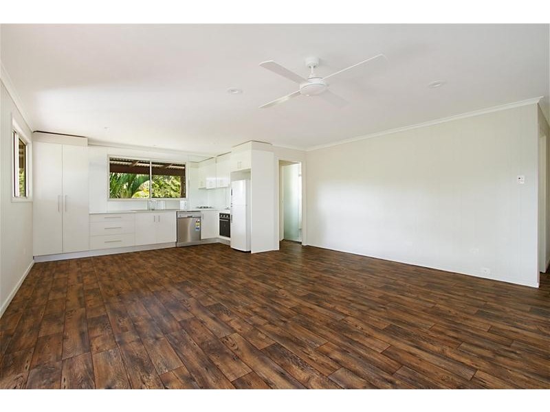 2/17 Karragata Court, Tallebudgera Valley QLD 4228