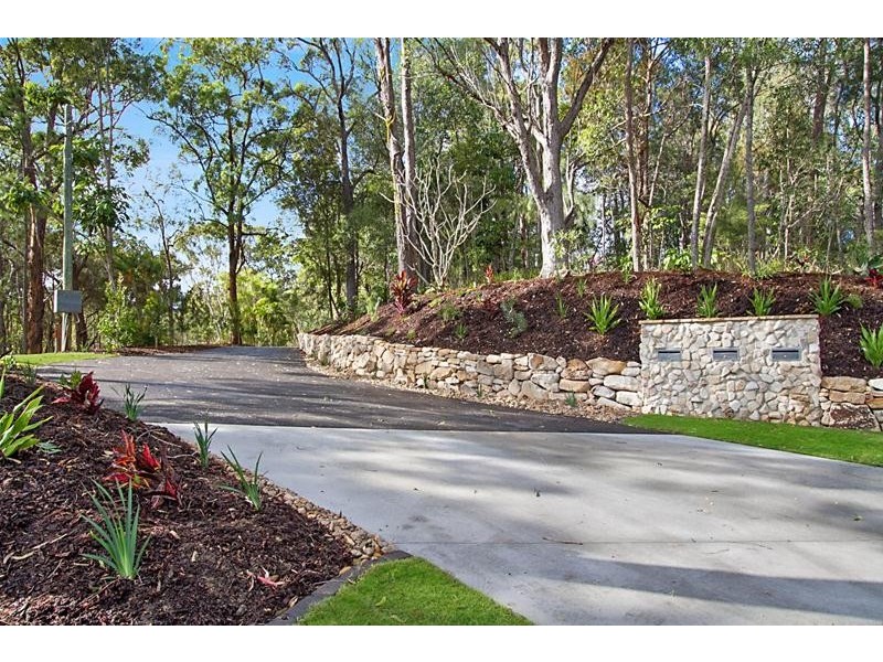 2/17 Karragata Court, Tallebudgera Valley QLD 4228