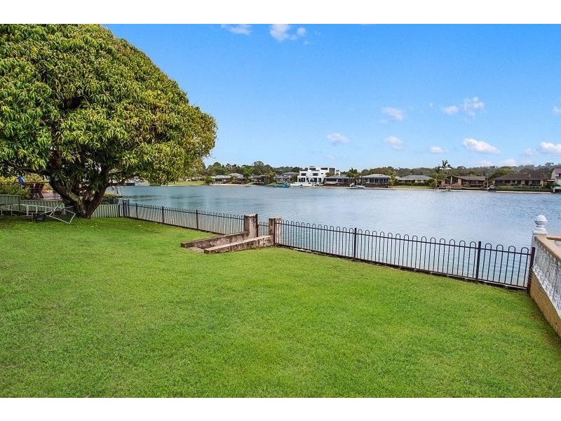 55 Dogwood Drive, Palm Beach QLD 4221