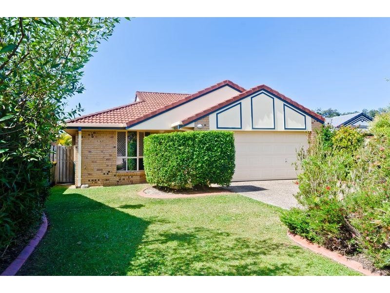 10 Typha Place, Elanora QLD 4221