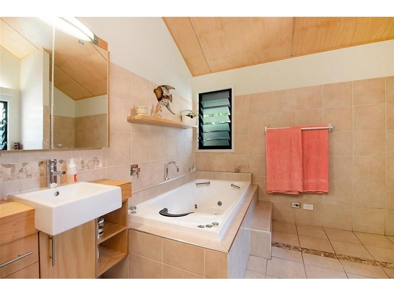 5 Doolee Court, Currumbin Valley QLD 4223