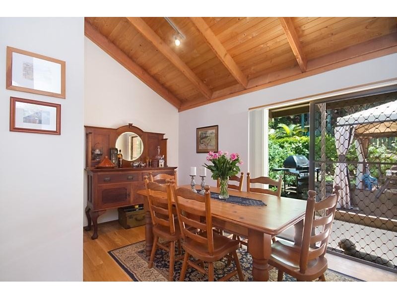 5 Tammin Place, Elanora QLD 4221