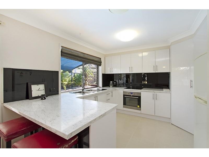188 K P McGrath Drive, Elanora QLD 4221