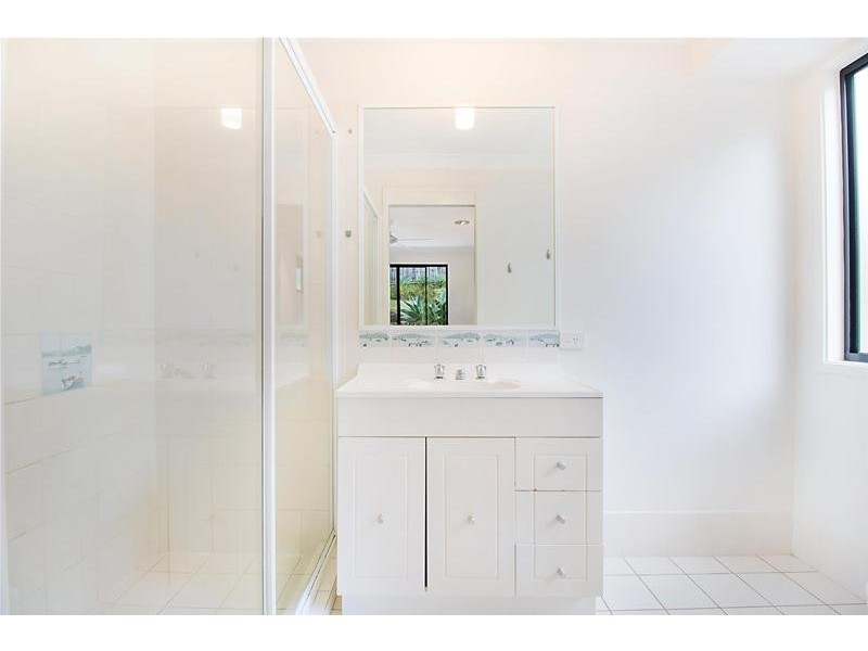 21 Coote Court, Currumbin Waters QLD 4223