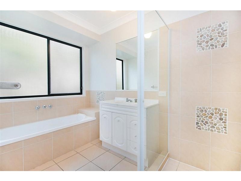 21 Coote Court, Currumbin Waters QLD 4223