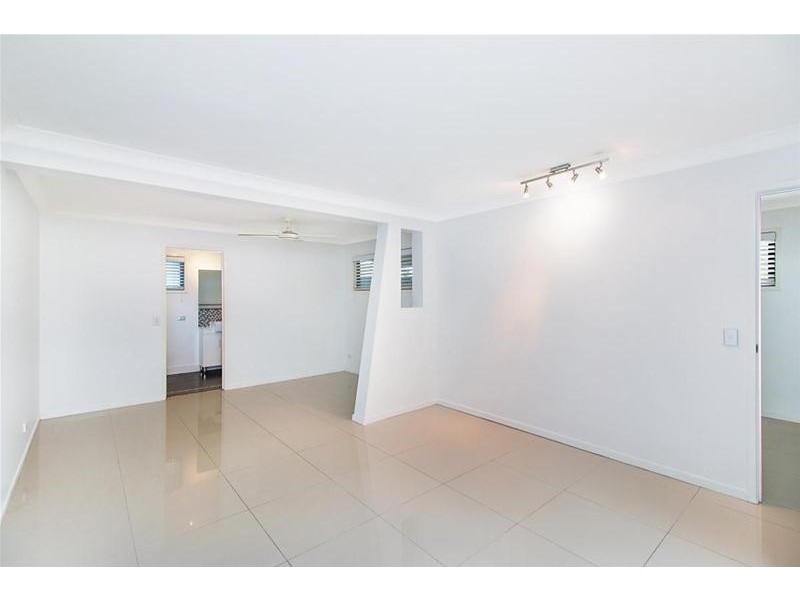 21 Coote Court, Currumbin Waters QLD 4223