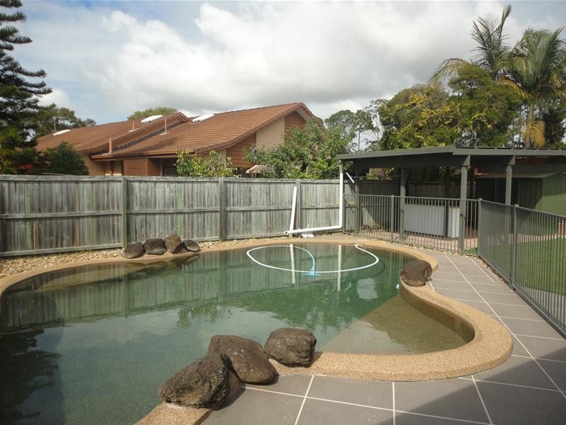 26 Pinon Close, Elanora QLD 4221