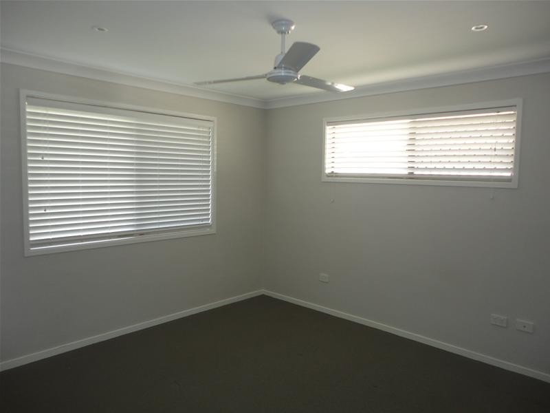 26 Pinon Close, Elanora QLD 4221