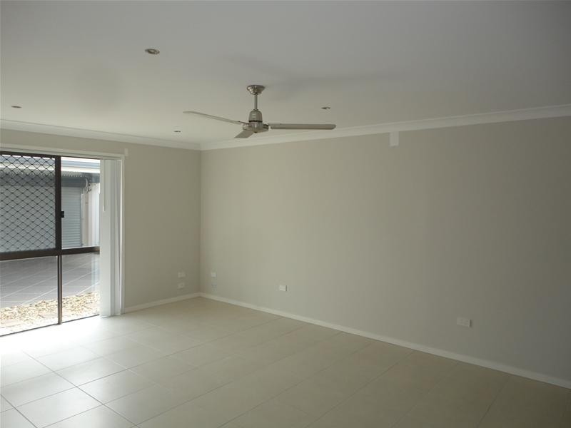 26 Pinon Close, Elanora QLD 4221