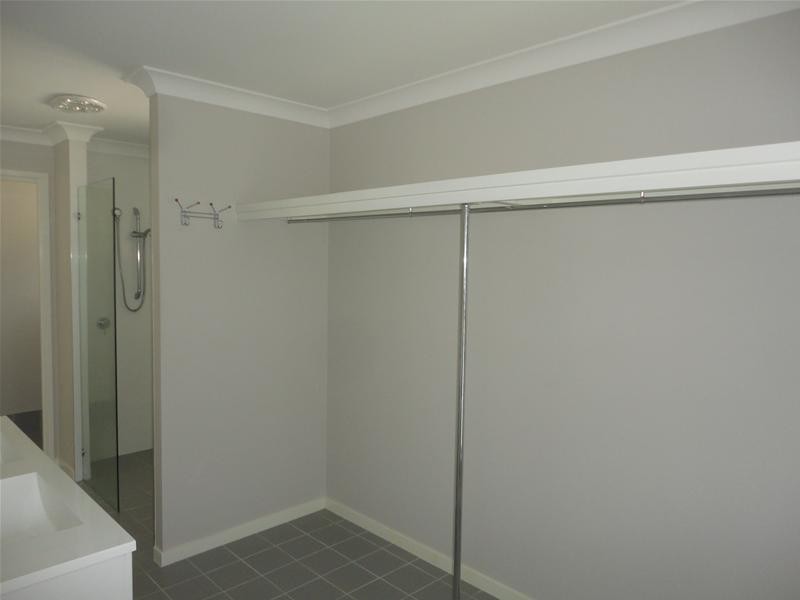 26 Pinon Close, Elanora QLD 4221