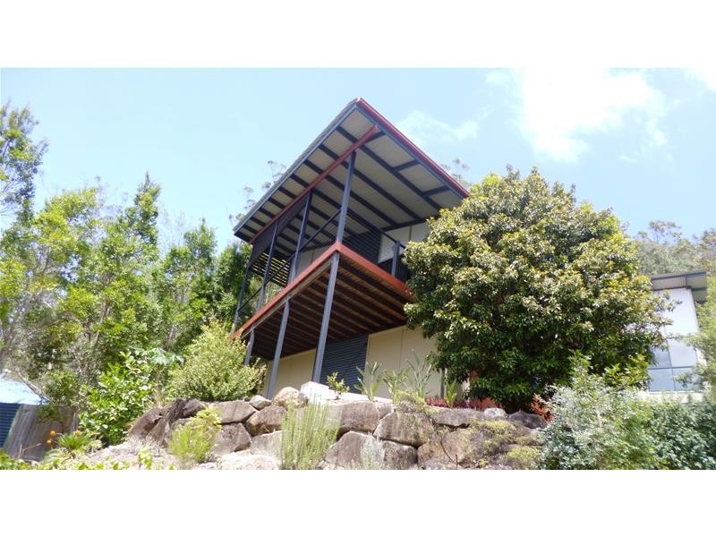 8 Casey Close, Currumbin Waters QLD 4223