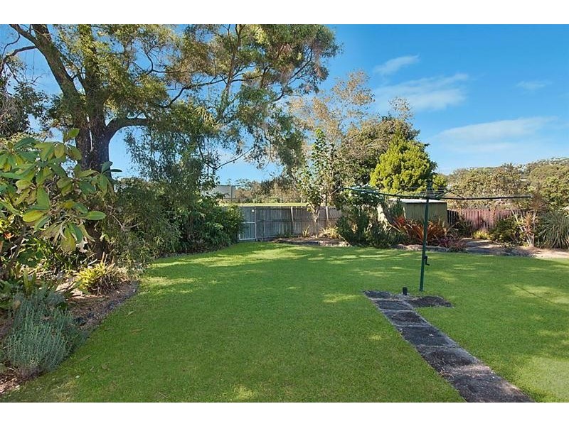 20 Clives Circuit, Currumbin Waters QLD 4223