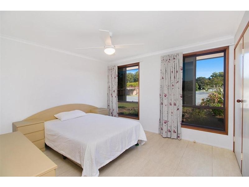 20 Clives Circuit, Currumbin Waters QLD 4223