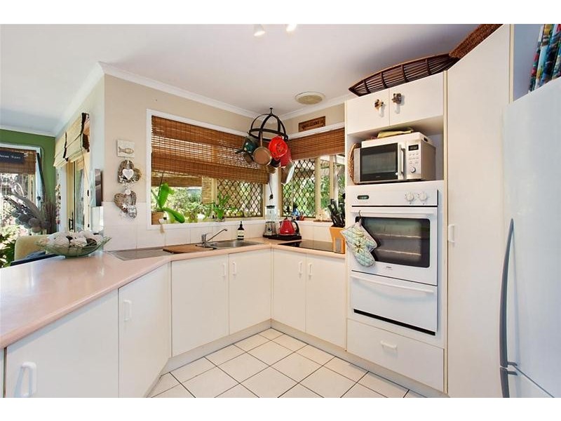 7 Hydrilla Court, Elanora QLD 4221