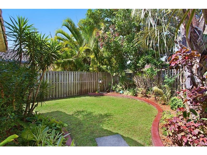 7 Hydrilla Court, Elanora QLD 4221