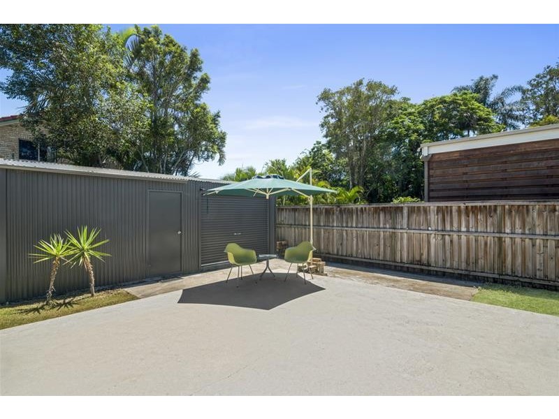 37 Twenty Fifth Avenue, Palm Beach QLD 4221