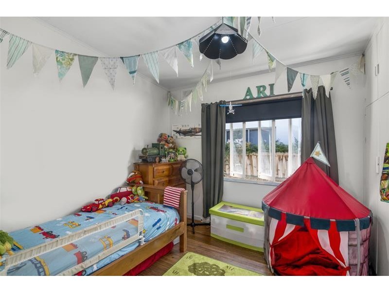 37 Twenty Fifth Avenue, Palm Beach QLD 4221