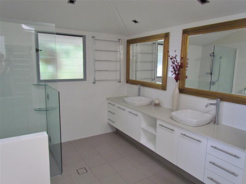 666A Pacific Parade, Tugun QLD 4224