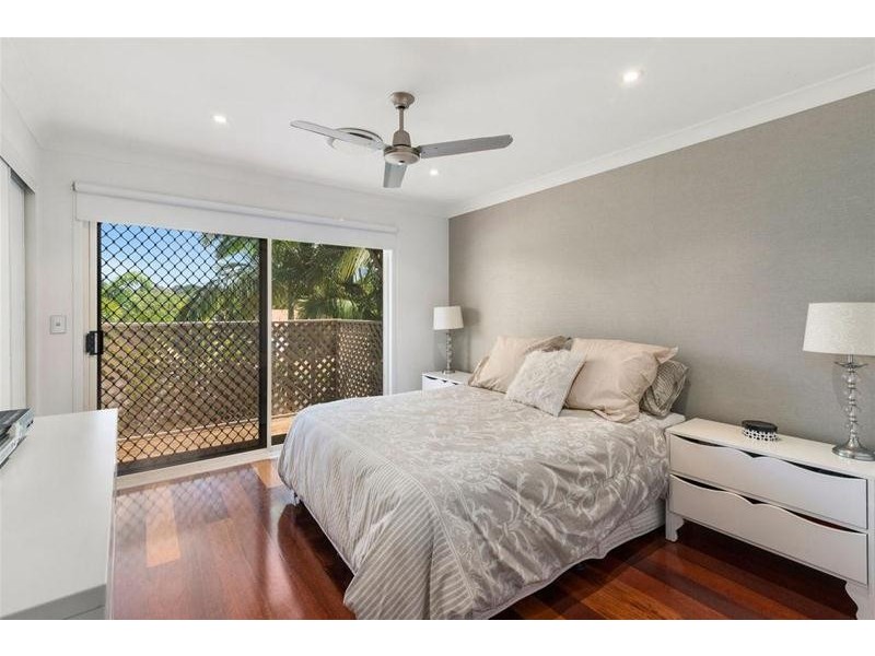 11 Hydrilla Court, Elanora QLD 4221