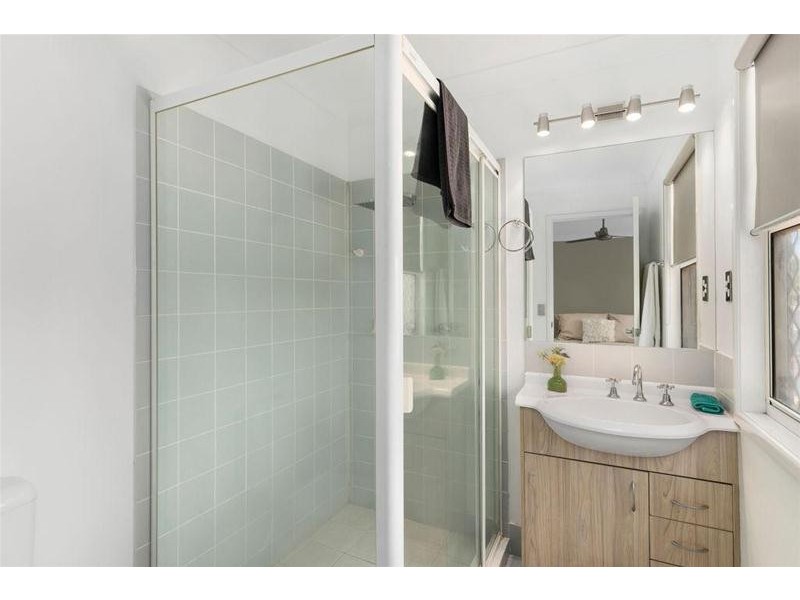 11 Hydrilla Court, Elanora QLD 4221