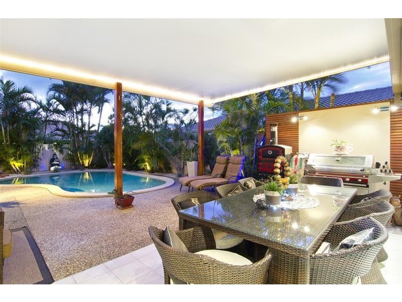 34 Bergamont Street, Elanora QLD 4221