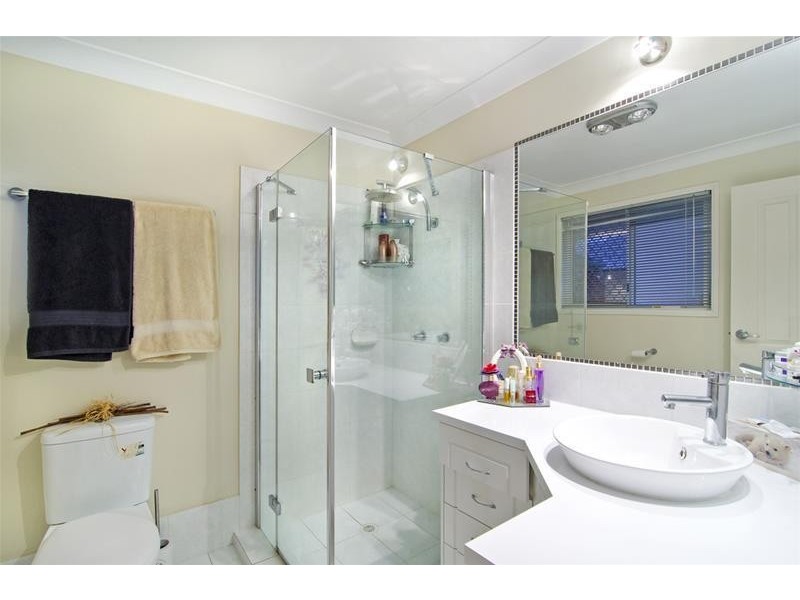 34 Bergamont Street, Elanora QLD 4221