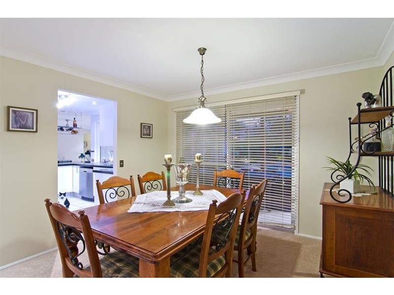 34 Bergamont Street, Elanora QLD 4221