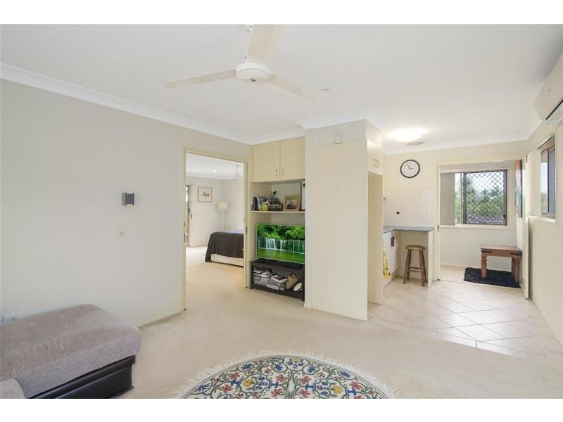 95 Casuarina Drive, Elanora QLD 4221