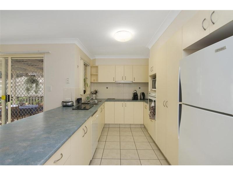 95 Casuarina Drive, Elanora QLD 4221